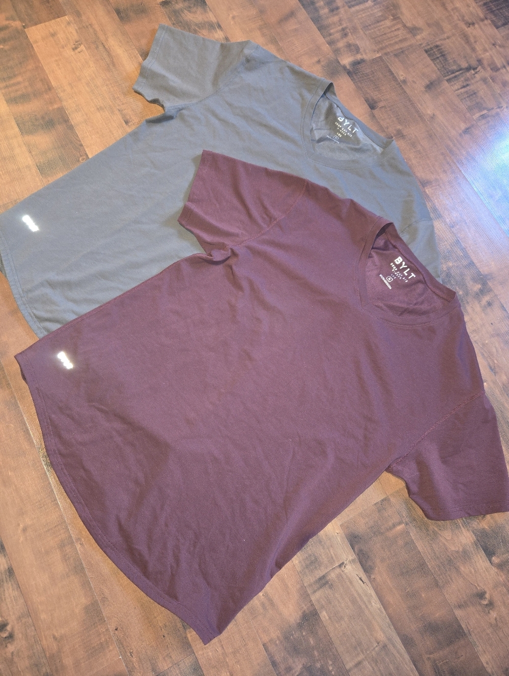 BYLT Essentials (2 Pack Bundle) V-Neck [XL] Burgundy Red & Olive Green Gray - Picture 10 of 10